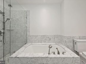 130 S 18TH Street 905, Philadelphia PA 19103