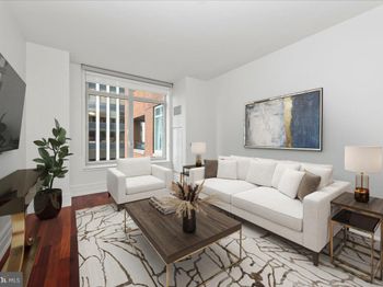 130 S 18TH Street
