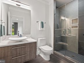 8100 Lewinsville, Mclean VA 22102