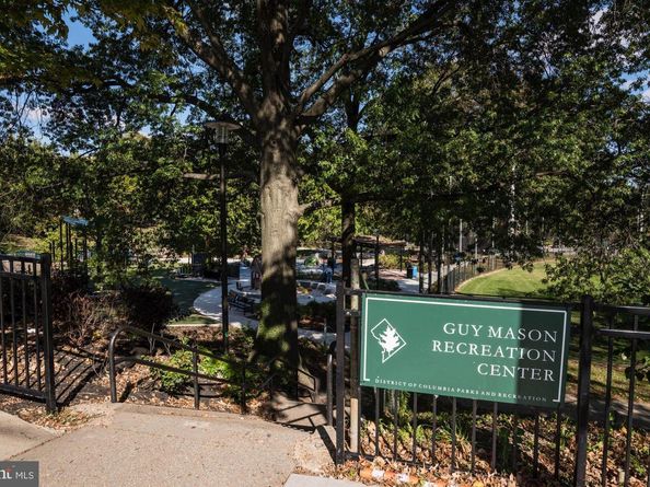 4114 Davis Place NW 311, Washington DC 20007