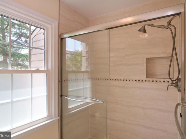 3816 Usher Court, Alexandria VA 22304