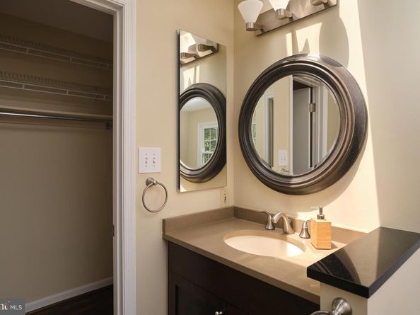 3816 Usher Court, Alexandria VA 22304
