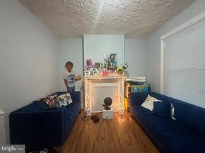 1419 N Alden Street, Philadelphia PA 19131