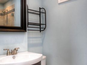 1228 Catharine Street, Philadelphia PA 19147