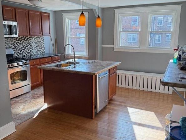 251 N 7TH Street, Darby PA 19023