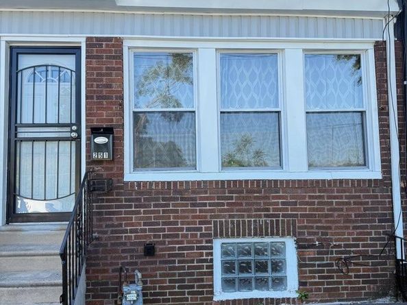 251 N 7TH Street, Darby PA 19023