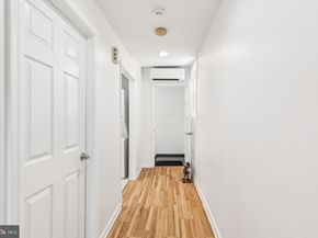 932 Locust Street, Philadelphia PA 19107