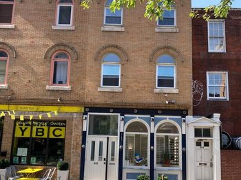 932 Locust Street