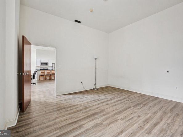1001 Chestnut Street 904W, Philadelphia PA 19107