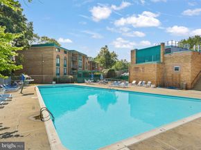 509 N Armistead Street 303, Alexandria VA 22312