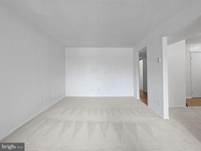 509 N Armistead Street 303, Alexandria VA 22312