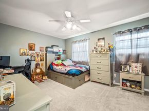 1366 Putnam Boulevard 14, Wallingford PA 19086
