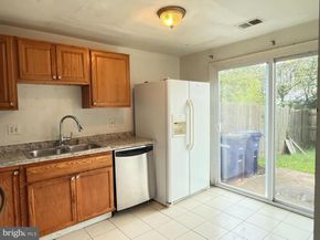 1089 Knight Lane, Herndon VA 20170
