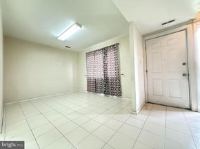 1089 Knight Lane, Herndon VA 20170
