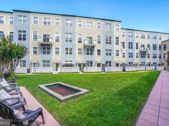 343 Cedar Street NW 316, Washington DC 20012