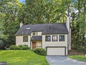 11220 Angus Place, Potomac MD 20854