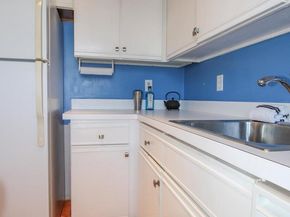 1434 Potomac Avenue SE 5, Washington DC 20003