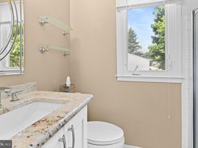 1018 Corn Crib Drive, Huntingdon Valley PA 19006