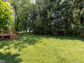 1018 Corn Crib Drive, Huntingdon Valley PA 19006