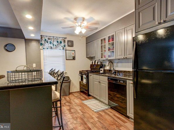 6941 Shelbourne Street, Philadelphia PA 19111