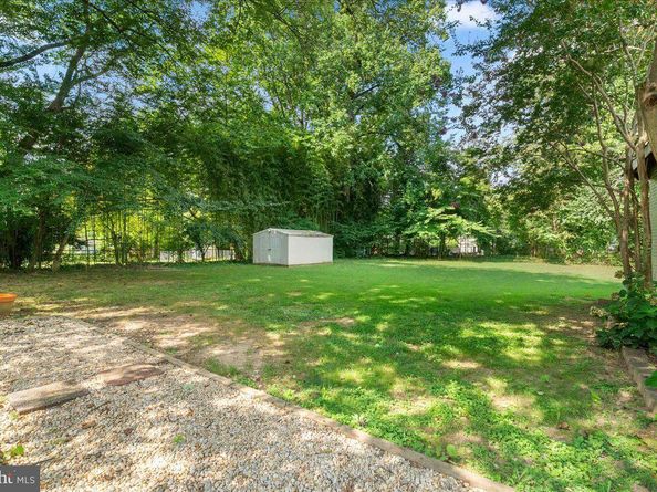 3318 Holloman Road, Falls Church VA 22042
