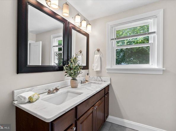 3318 Holloman Road, Falls Church VA 22042