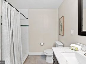 3318 Holloman Road, Falls Church VA 22042