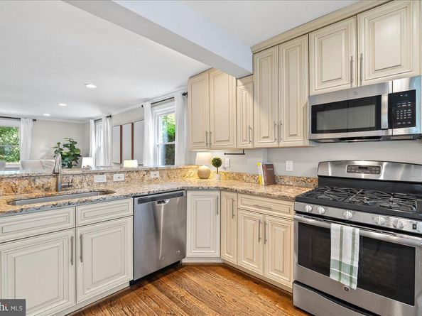 3318 Holloman Road, Falls Church VA 22042