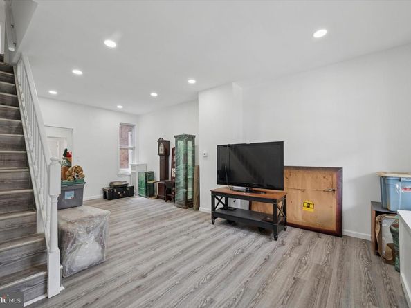 2053 Pickwick Street, Philadelphia PA 19134