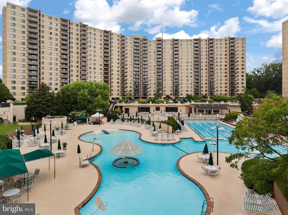 203 Yoakum Parkway 1516, Alexandria VA 22304