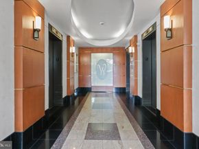 203 Yoakum Parkway 1516, Alexandria VA 22304