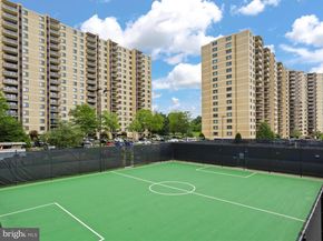 203 Yoakum Parkway 1516, Alexandria VA 22304