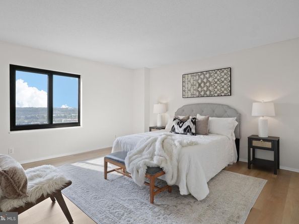 203 Yoakum Parkway 1516, Alexandria VA 22304