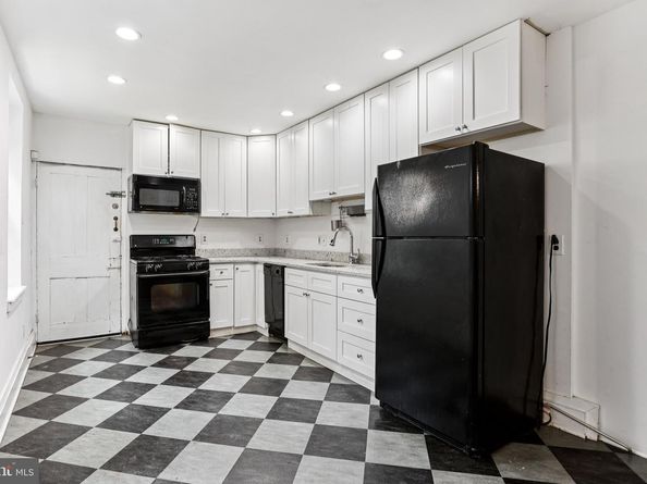 2335 Christian Street, Philadelphia PA 19146