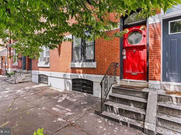 2335 Christian Street, Philadelphia PA 19146