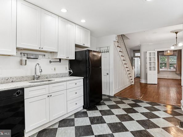 2335 Christian Street, Philadelphia PA 19146