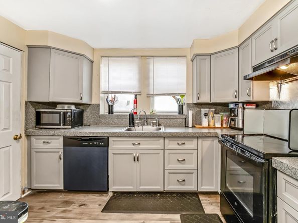 6243 Carpenter Street, Philadelphia PA 19143