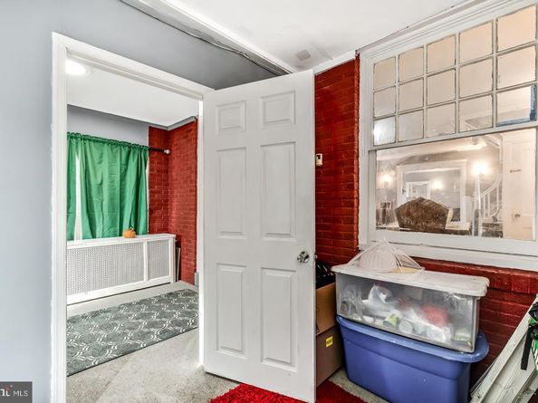 6243 Carpenter Street, Philadelphia PA 19143