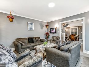 6243 Carpenter Street, Philadelphia PA 19143