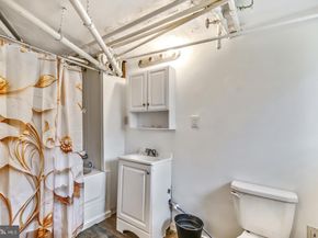 6243 Carpenter Street, Philadelphia PA 19143