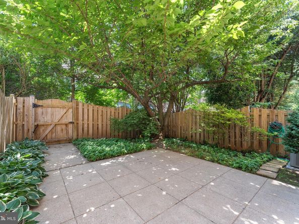 3031 Federal Hill Drive, Seven Corners VA 22044