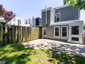 400 Delmar Street, Philadelphia PA 19128