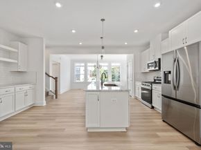 7404 Rocky Creek Terrace, Annandale VA 22003