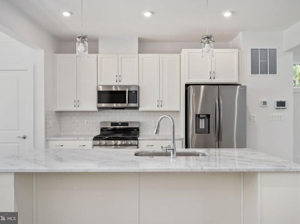 7404 Rocky Creek Terrace, Annandale VA 22003