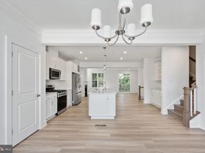 7404 Rocky Creek Terrace, Annandale VA 22003