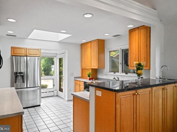 1414 N Johnson Street, Arlington VA 22201