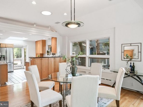 1414 N Johnson Street, Arlington VA 22201