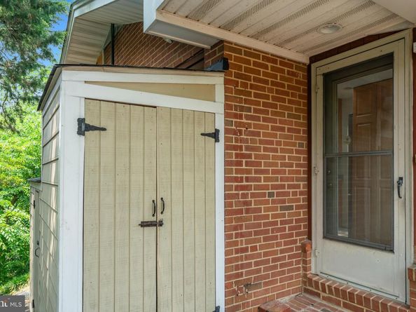 1414 N Johnson Street, Arlington VA 22201