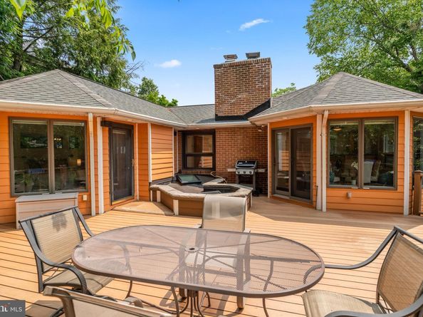1414 N Johnson Street, Arlington VA 22201