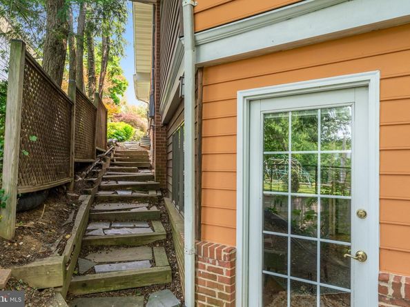 1414 N Johnson Street, Arlington VA 22201